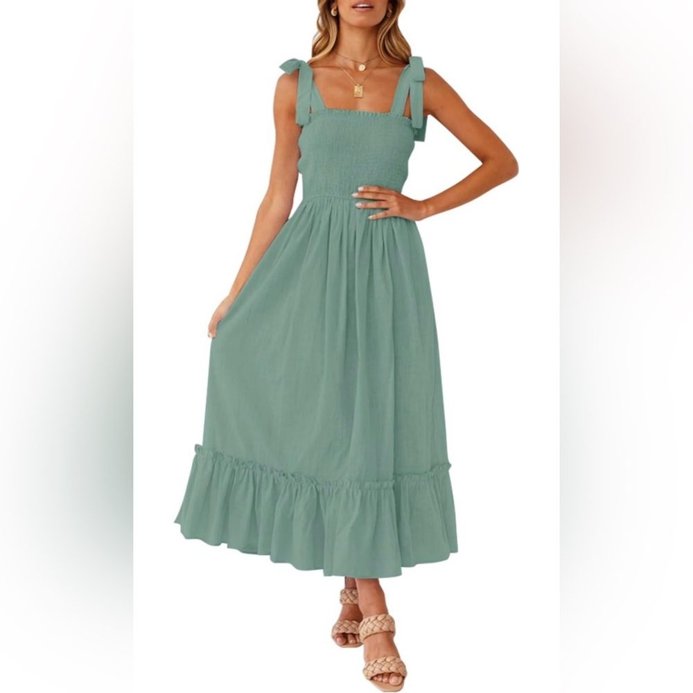 ZESICA Spaghetti Strap, Ruffle Maxi/Midi Dress. Size Medium. Boho style. EUC.